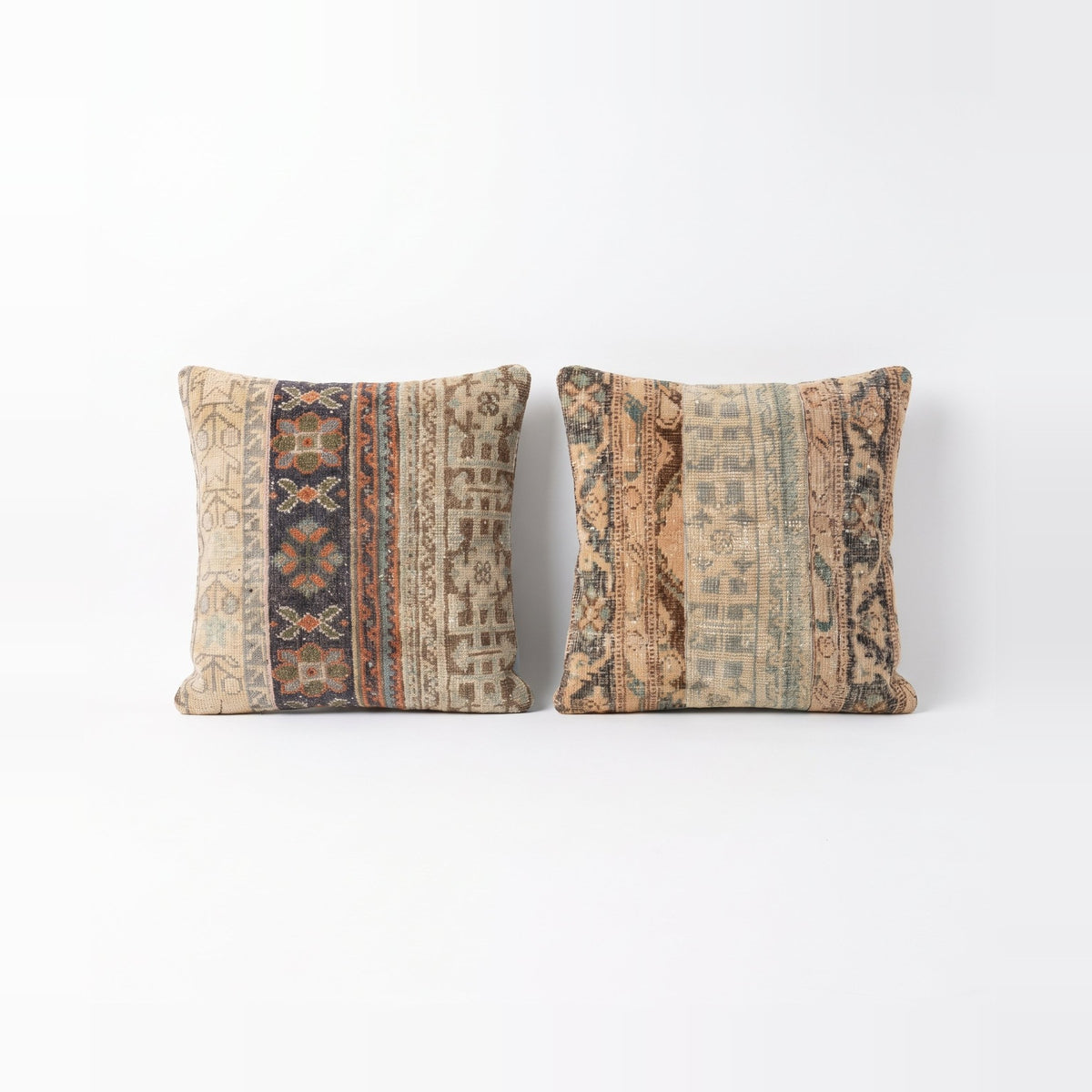 Turkish Rug Pillow Cover Set of 2 | 24'' x 24'' - front view