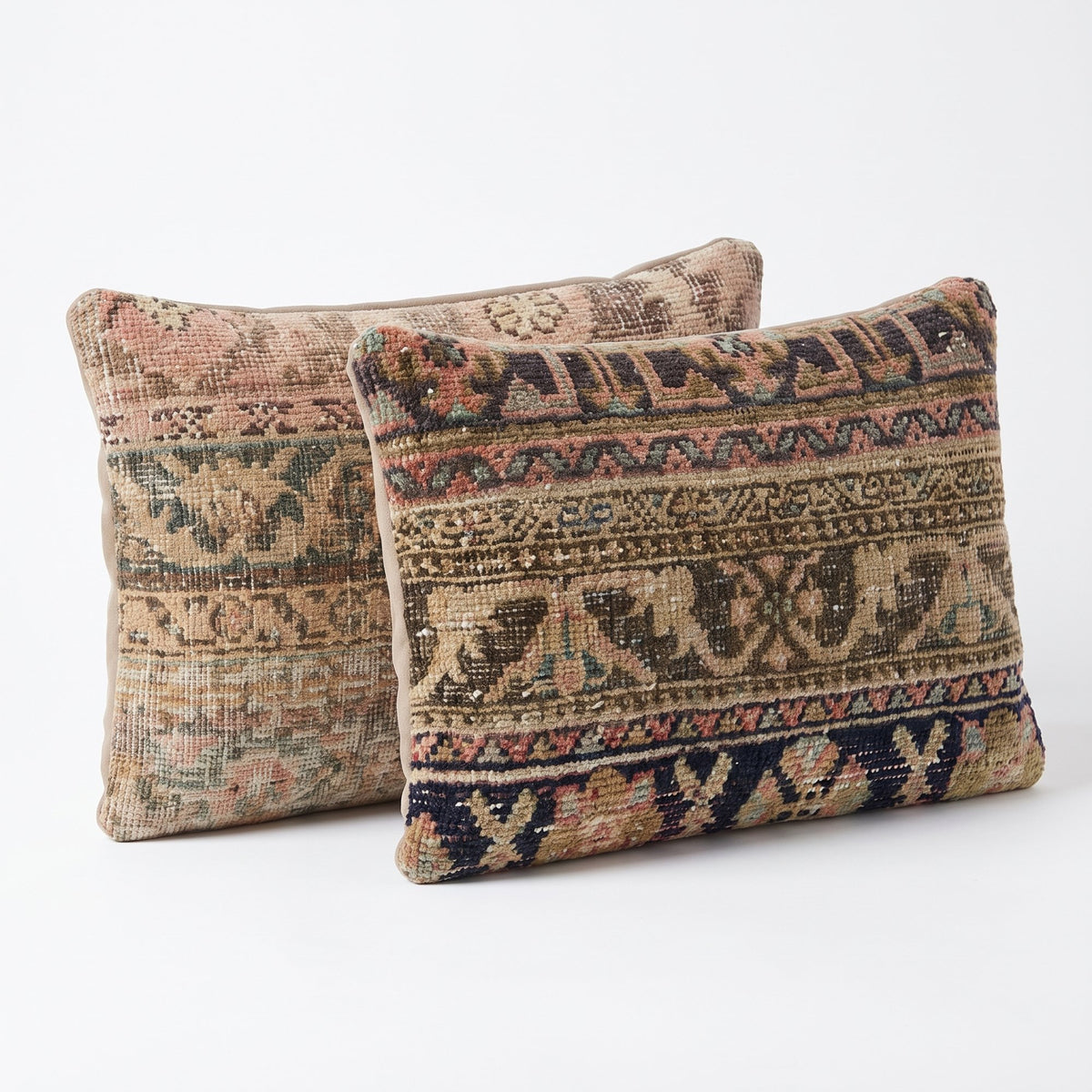 Turkish Rug Pillow Cover Set of 2 | 16'' x 24'' - right angle