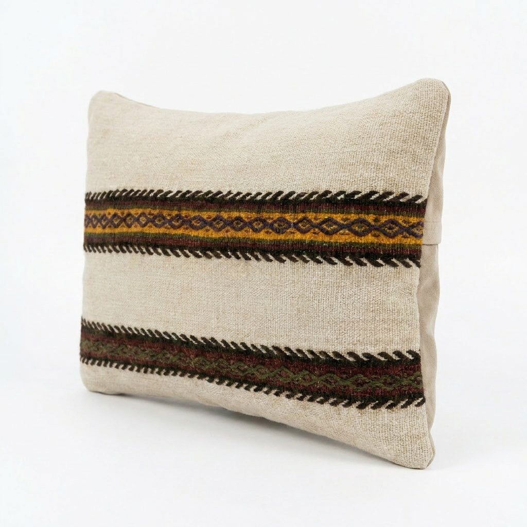 Turkish Kilim Pillow Cover | 16'' x 24'' - right angle