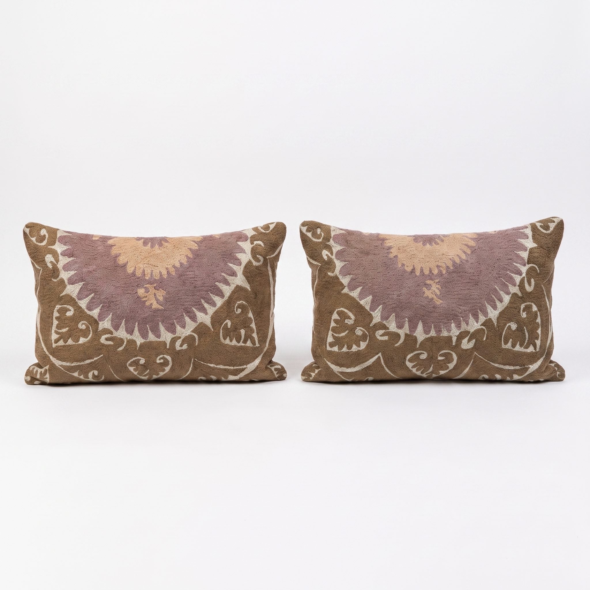 Uzbek Suzani Bedding Pillow Cover Set of 2 | 17'' x 26'' - front view