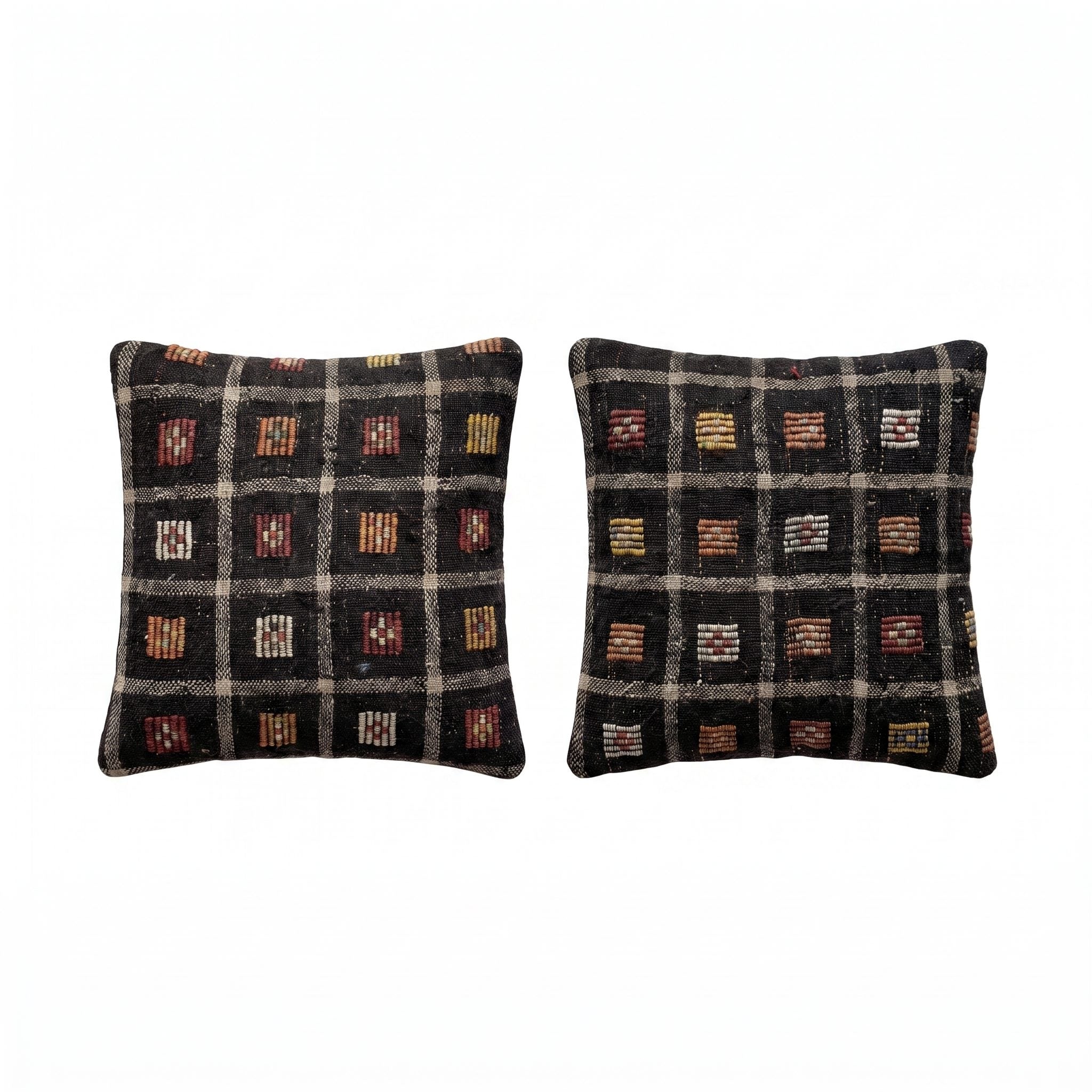 Turkish Rug Pillow Cover Set of 2 | 19'' x 19'' - front view