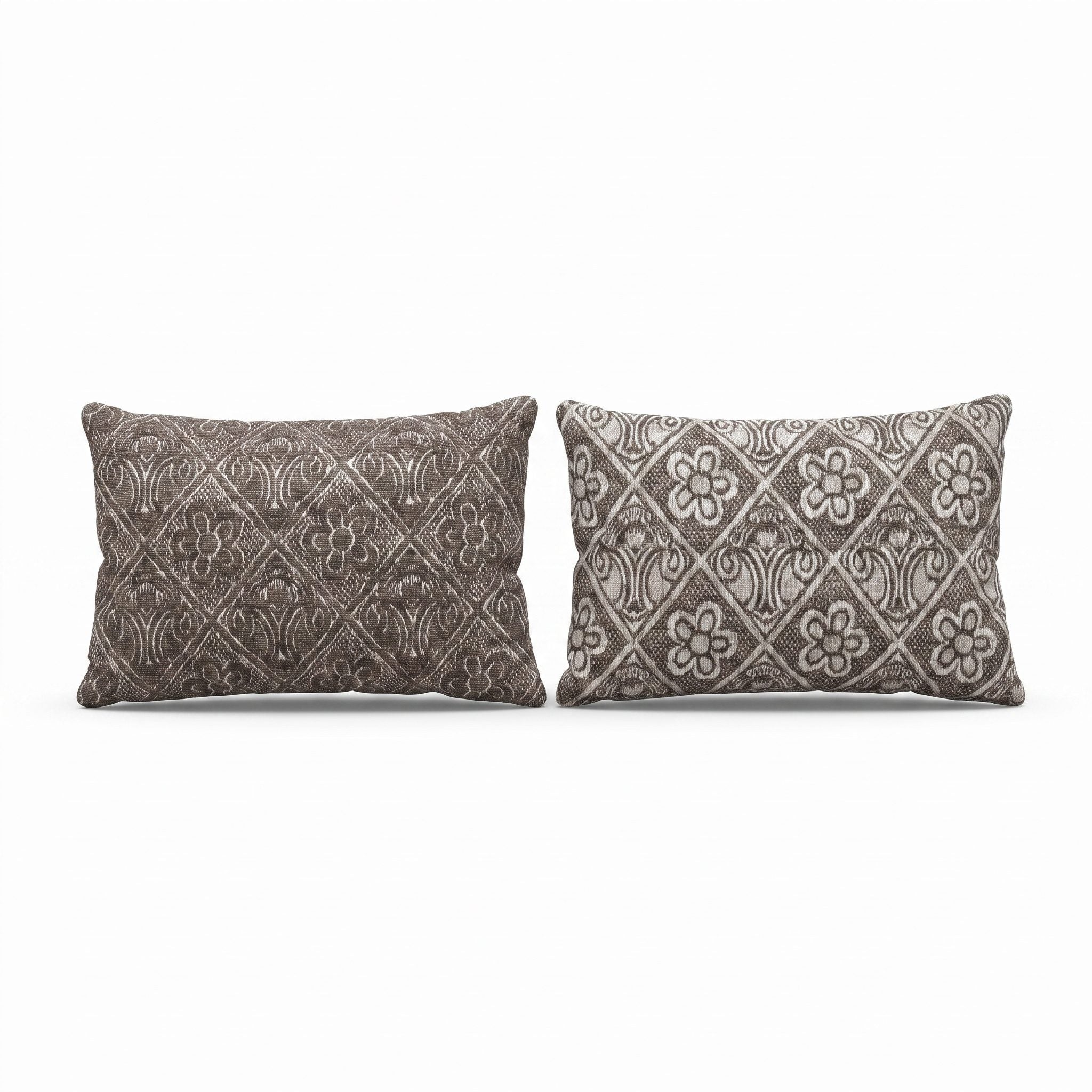 Turkish Rug Pillow Cover Set of 2 | 16'' x 24'' - front view