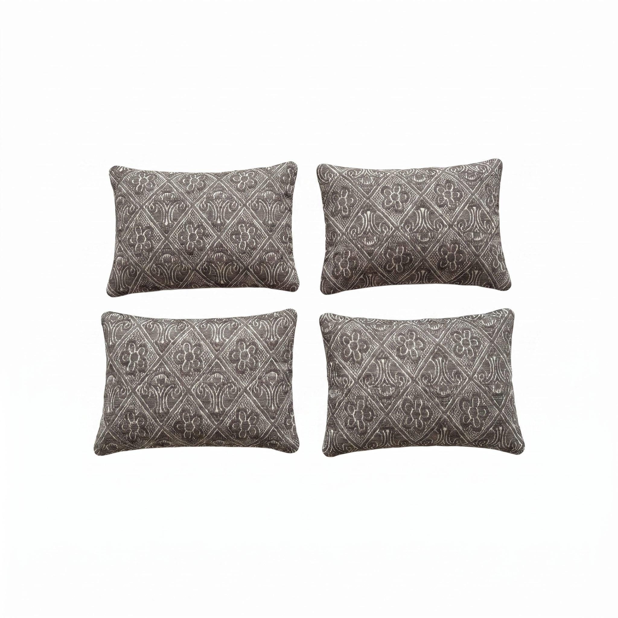 Turkish Rug Pillow Cover Set of 4 | 16'' x 24'' - front view