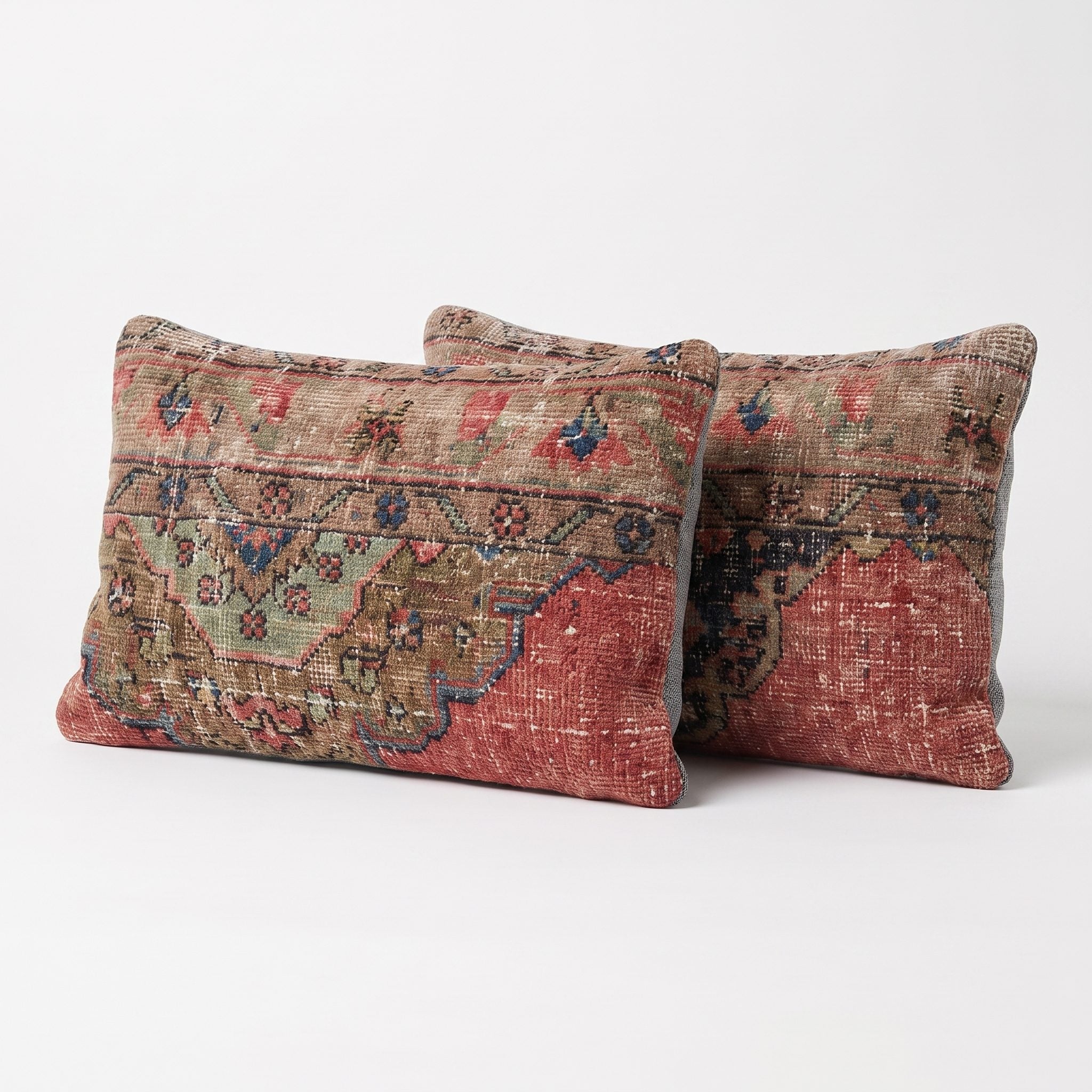 Turkish Rug Pillow Cover Set of 2 | 16'' x 24'' - left angle