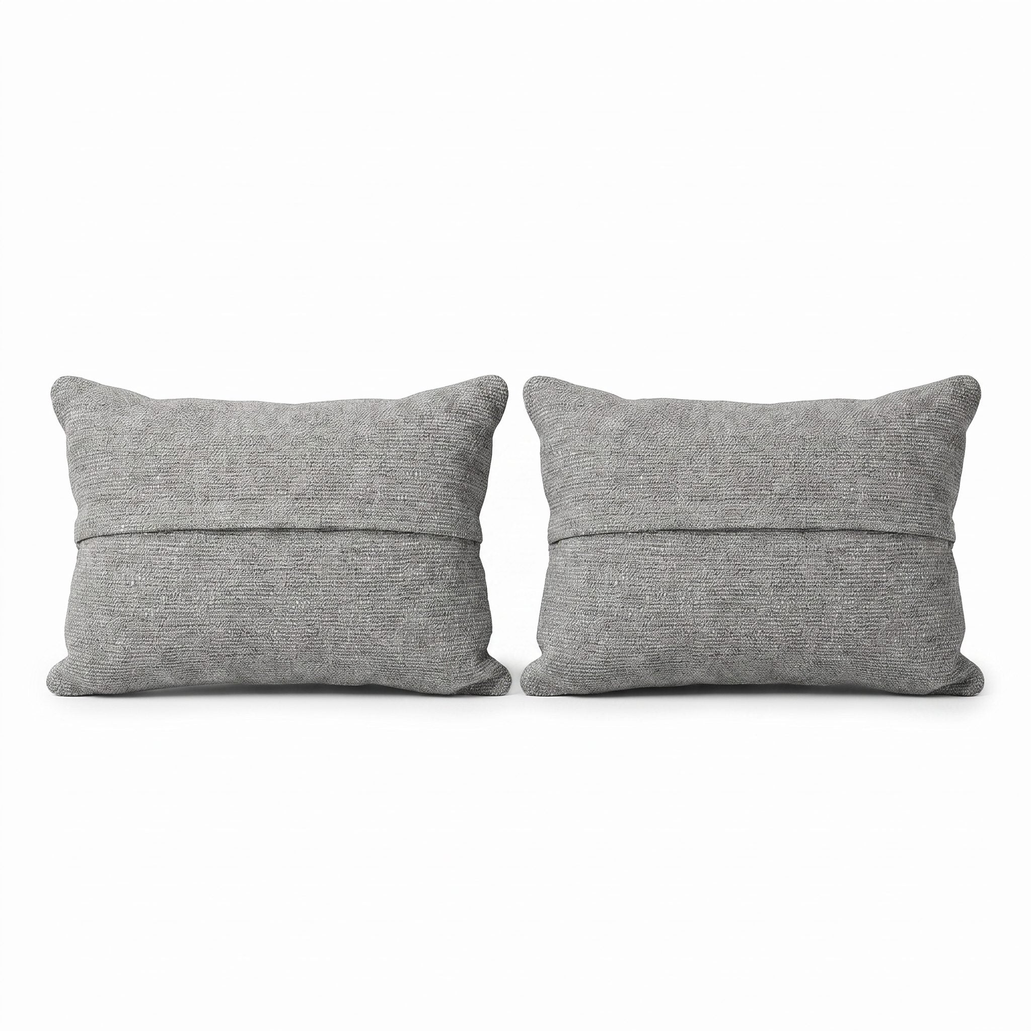 Turkish Rug Pillow Cover Set of 2 | 16'' x 24'' - back with hidden zipper