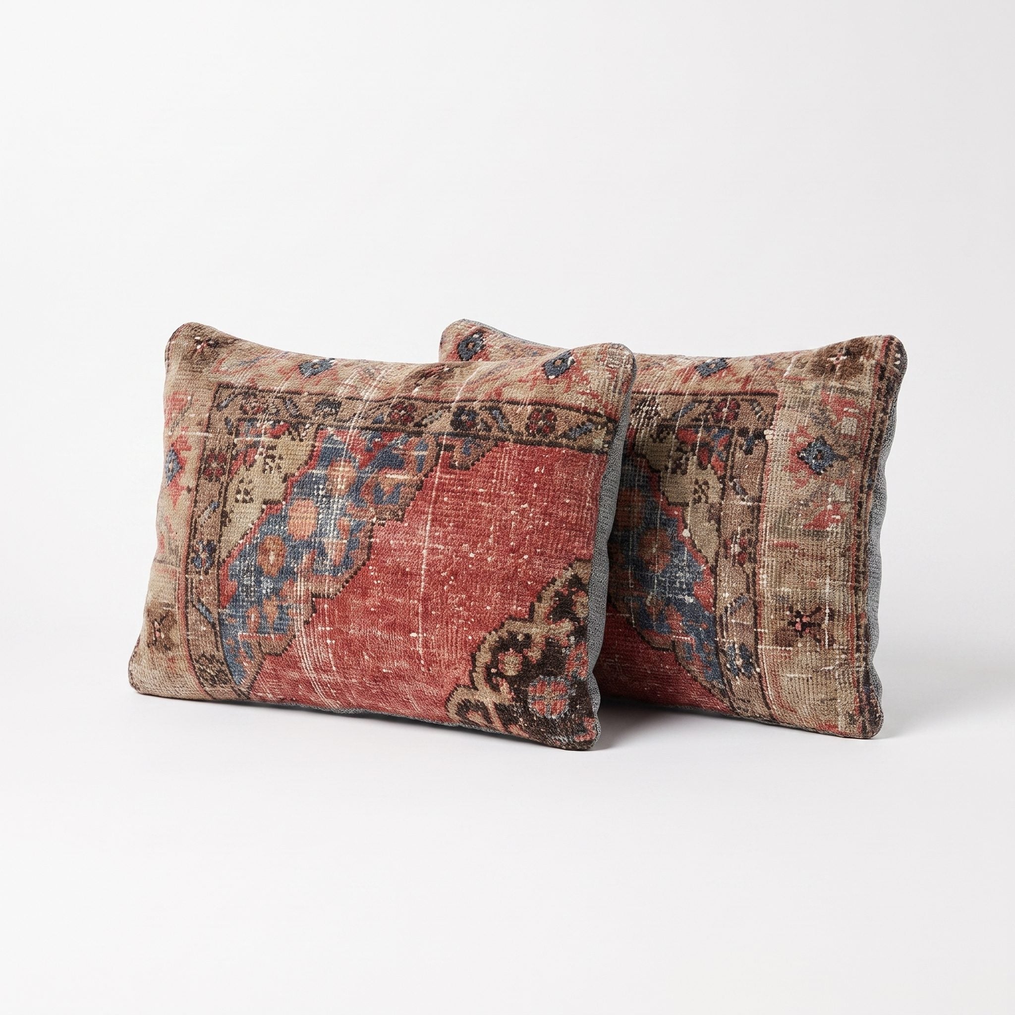 Turkish Rug Pillow Cover Set of 2 | 16'' x 23'' - left angle