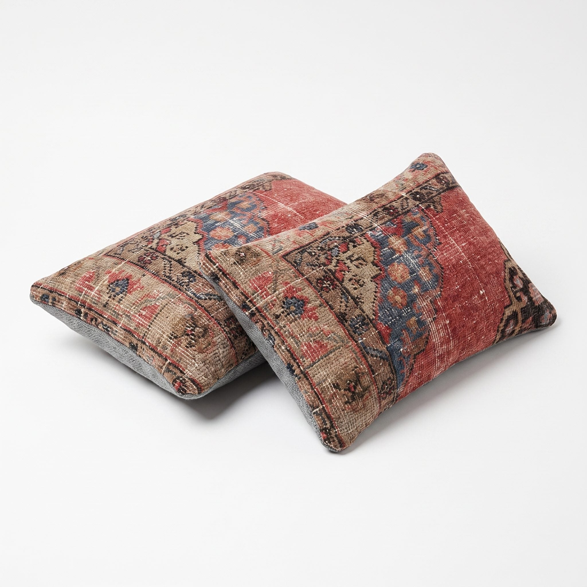 Turkish Rug Pillow Cover Set of 2 | 16'' x 23'' - right angle