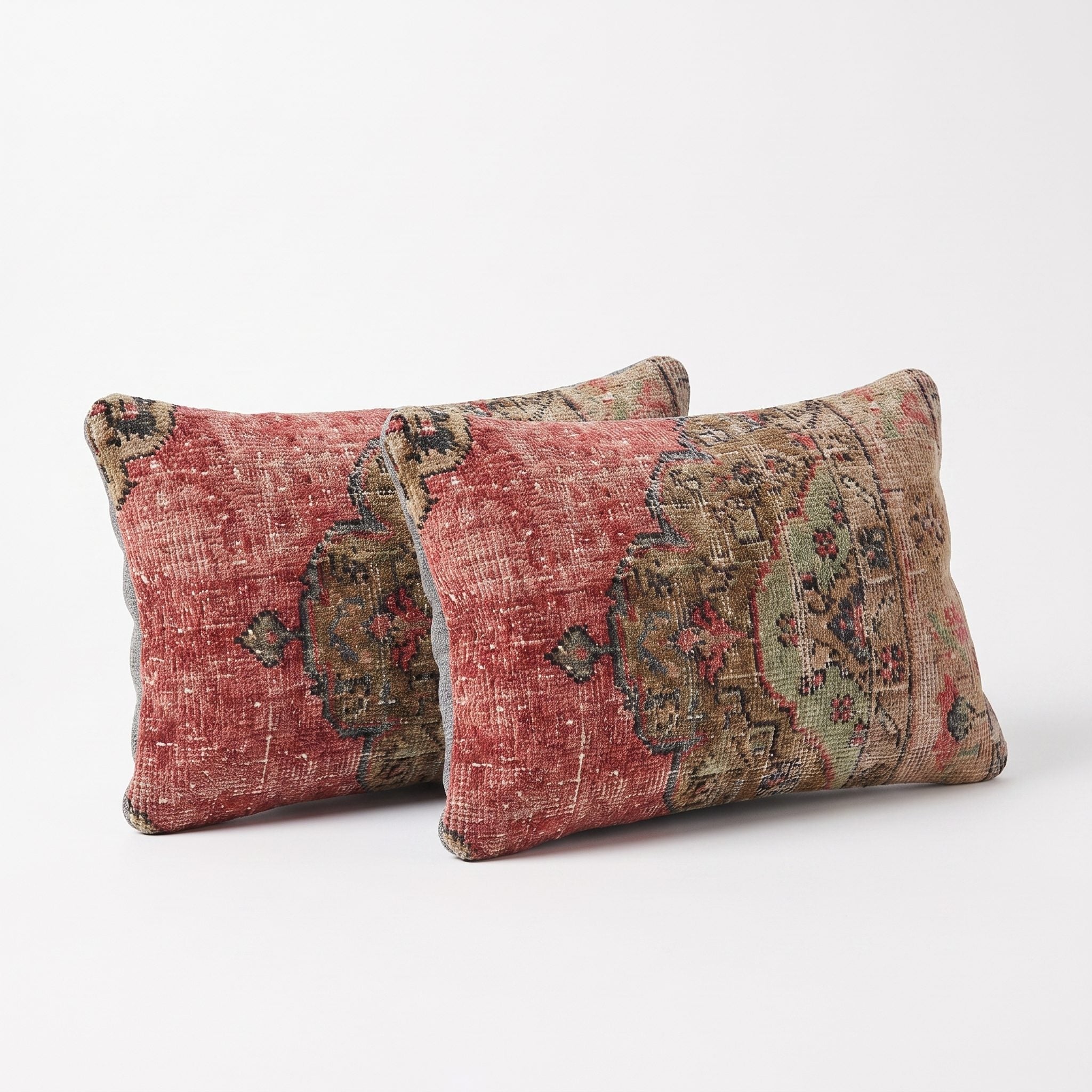 Turkish Rug Pillow Cover Set of 2 | 16'' x 24'' - right angle