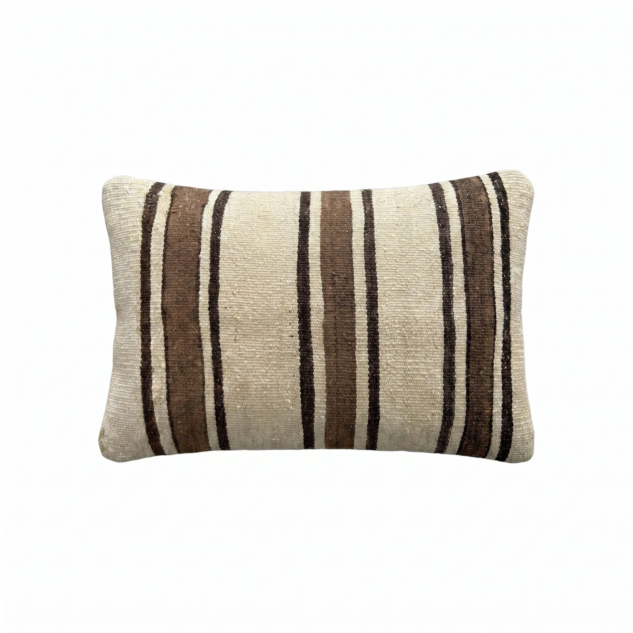 Turkish Rug Pillow Cover | 16'' x 24'' - front view
