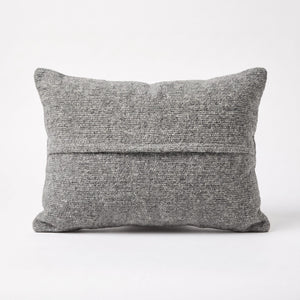 Turkish Rug Pillow Cover | 16'' x 24'' - back with hidden zipper