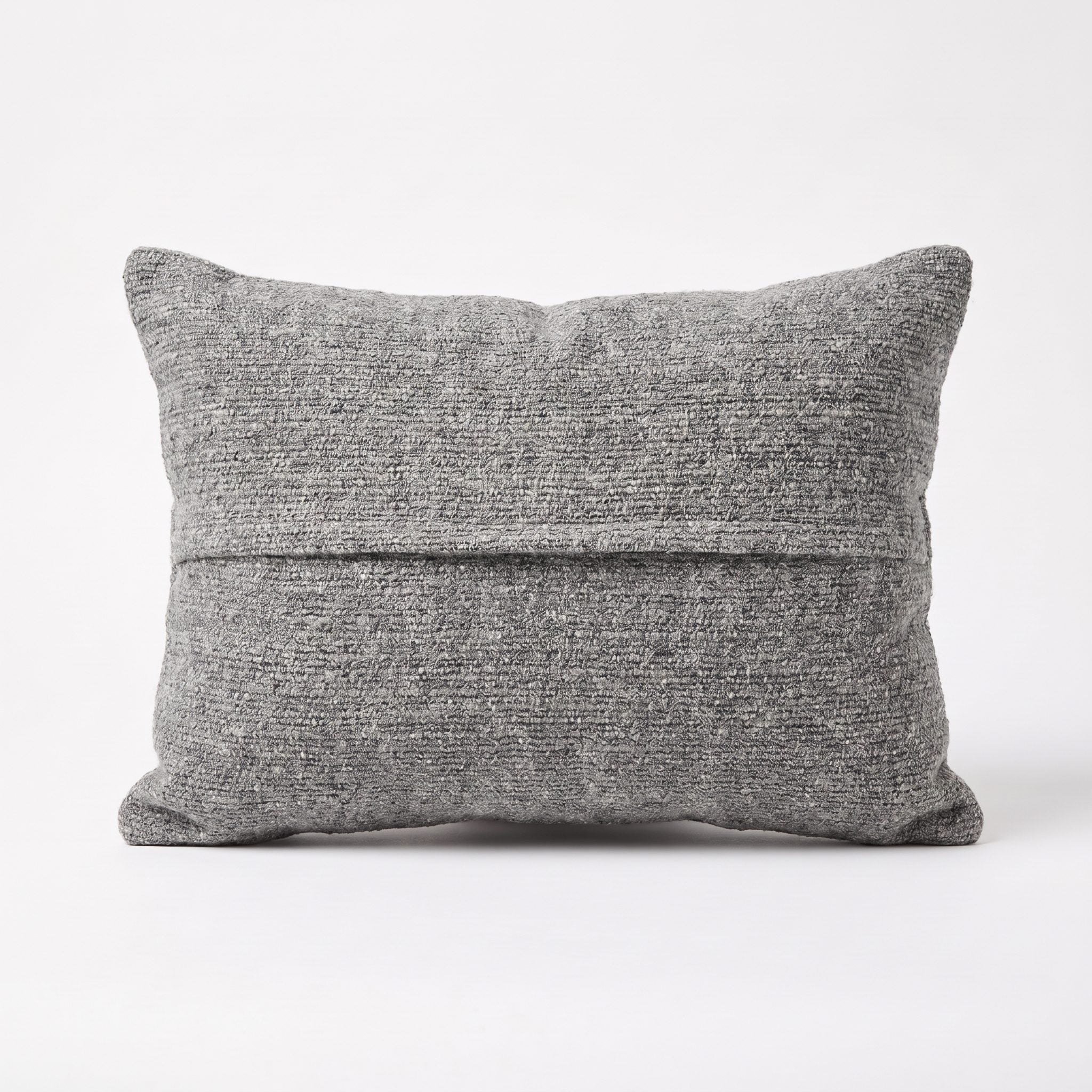 Turkish Rug Pillow Cover | 12'' x 19'' - back with hidden zipper