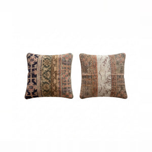Turkish Rug Pillow Cover Set of 2 | 24'' x 24'' - front view