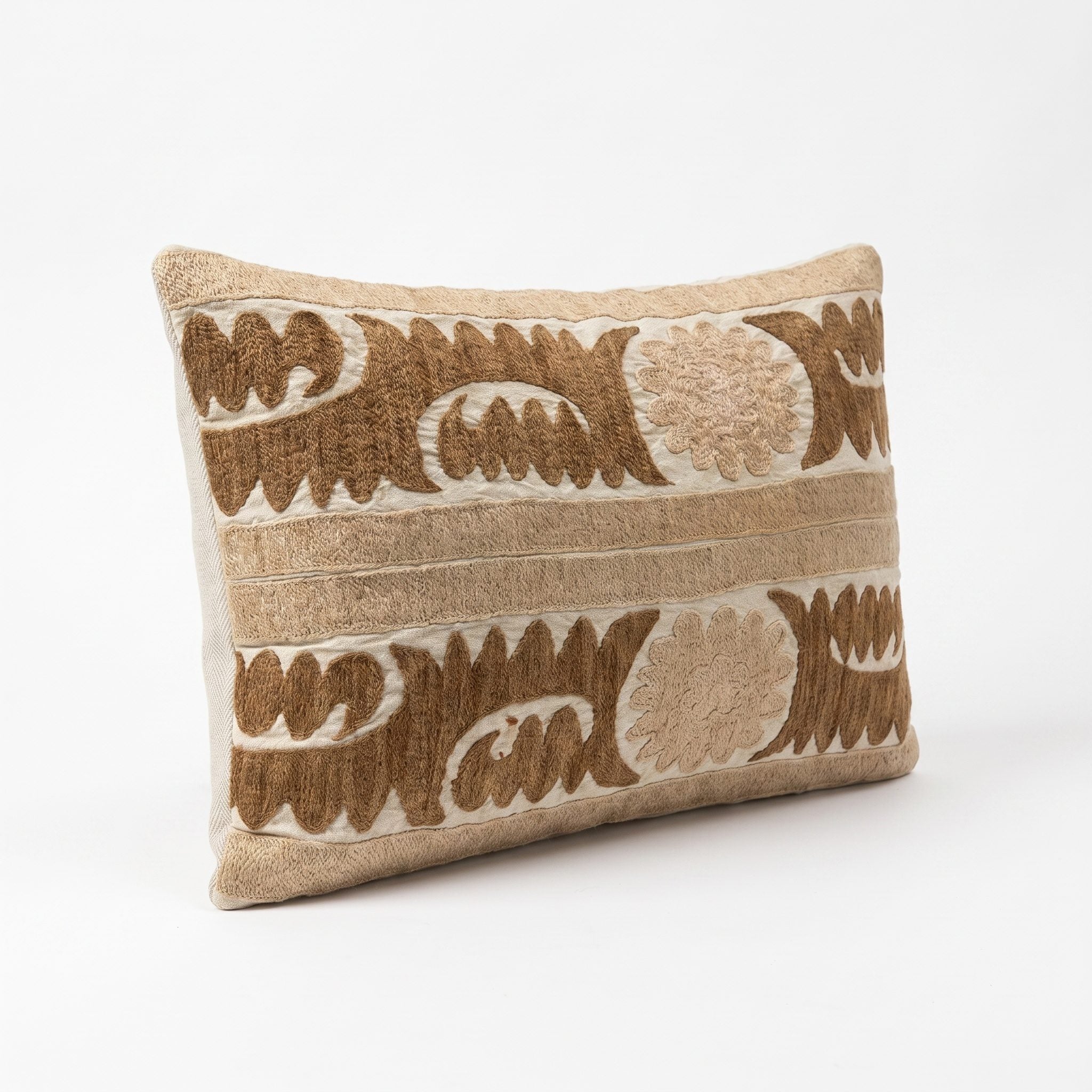 Uzbek Suzani Pillow Cover | 16'' x 20'' - left angle