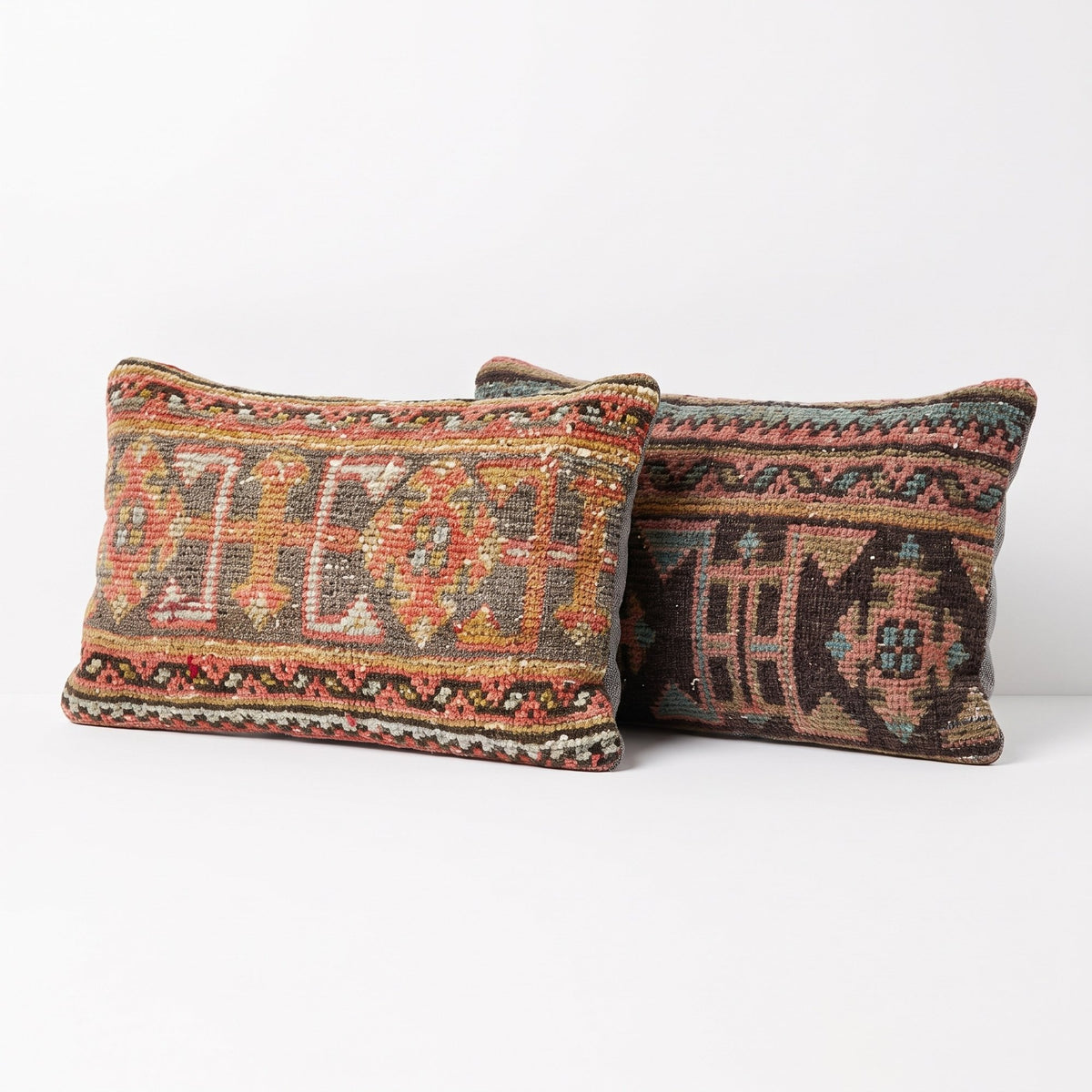Turkish Rug Pillow Cover Set of 2 | 12'' x 20'' - left angle