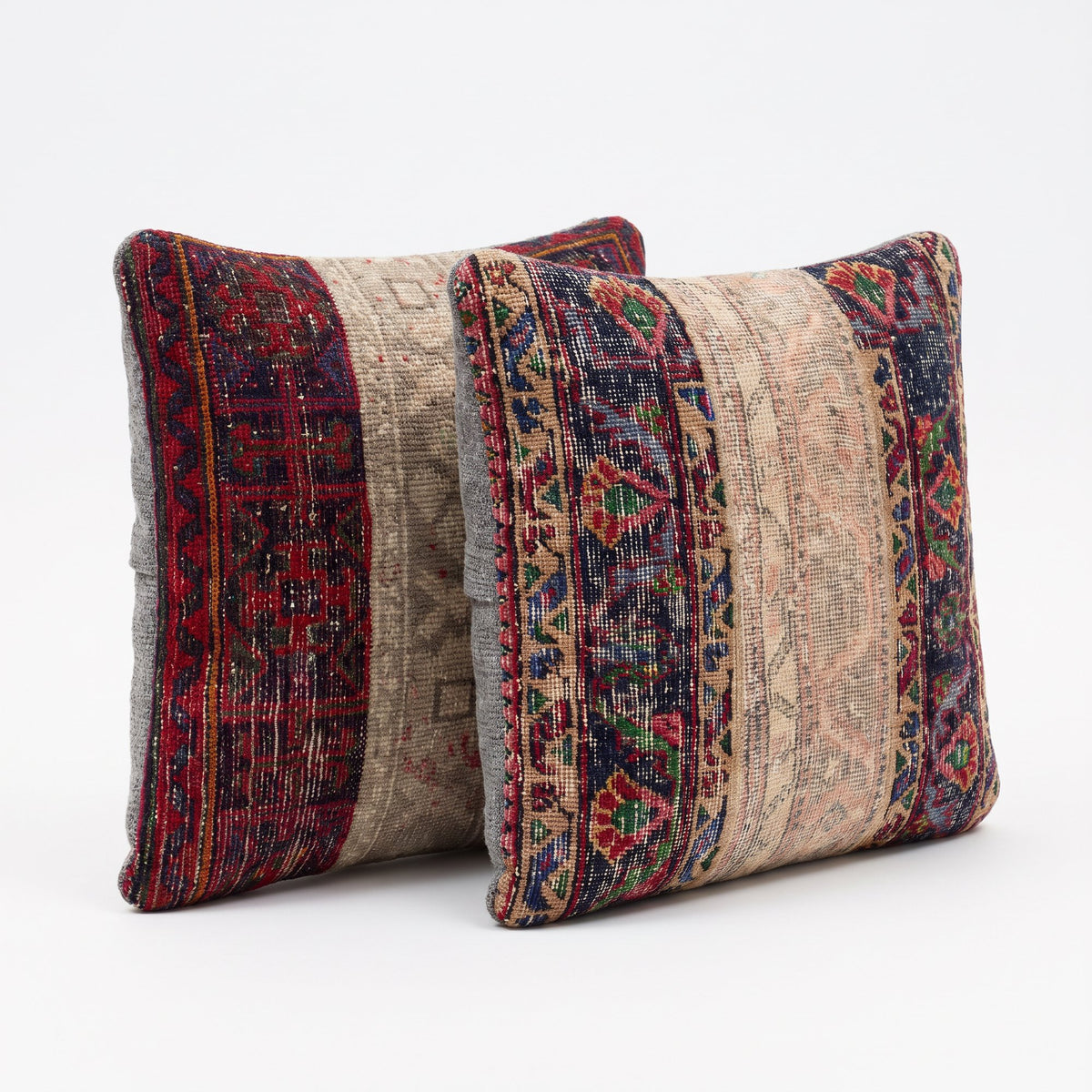 Turkish Rug Pillow Cover Set of 2 | 24'' x 24'' - right angle