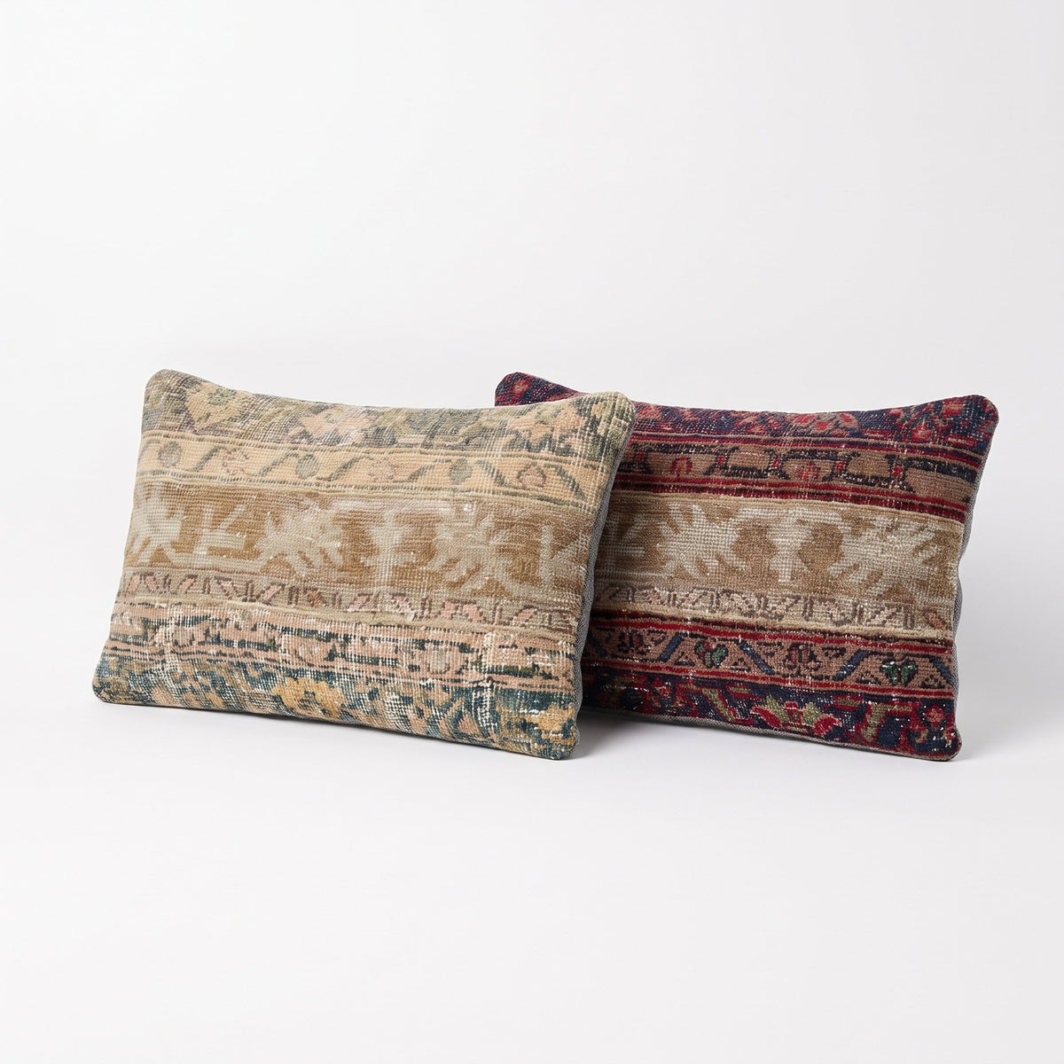 Turkish Rug Pillow Cover Set of 2 | 16'' x 24'' - left angle