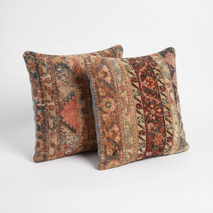 Turkish Rug Pillow Cover Set of 2 | 24'' x 24'' - right angle