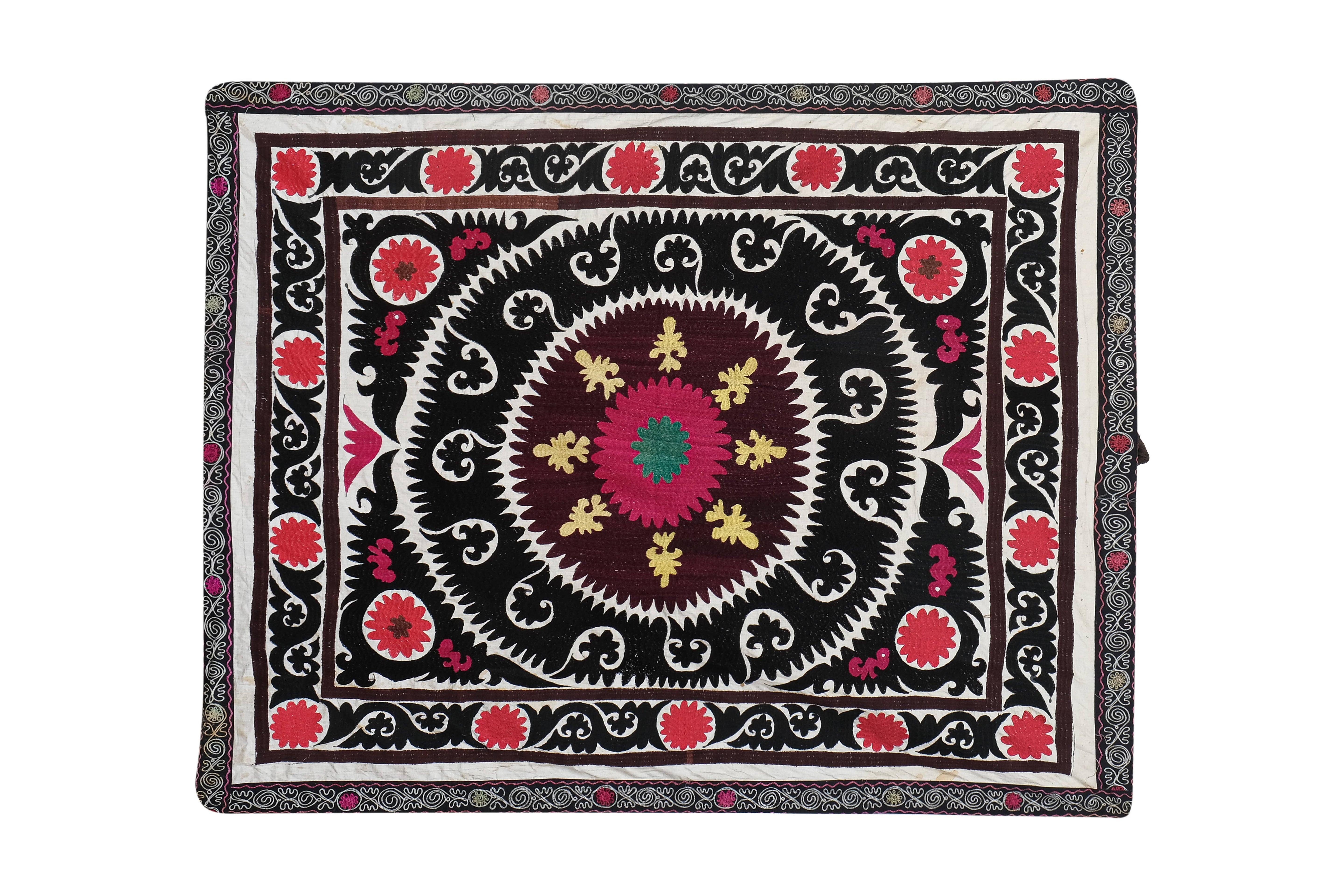 Suzani Wall Hanging & Bedspread | 4'7'' x 5'8''