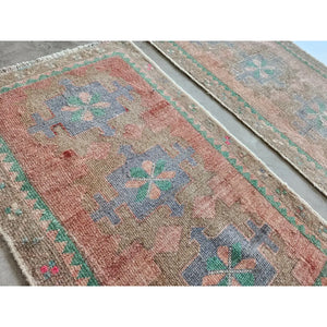 Vintage Turkish Yastik Rug Set of 2 | 1'8'' x 2'7'' & 1'8'' x 2'9''