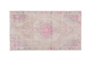 Vintage Turkish Rug 4'3'' x 7'3''