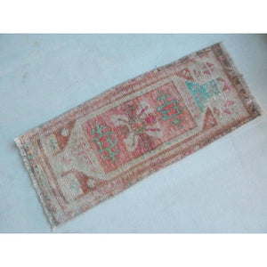 Vintage Turkish Rug 17'' x 39''