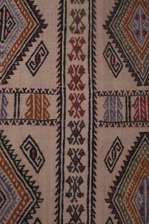 Vintage Turkish Anatolian Kilim Rug 5'3'' x 7'5''