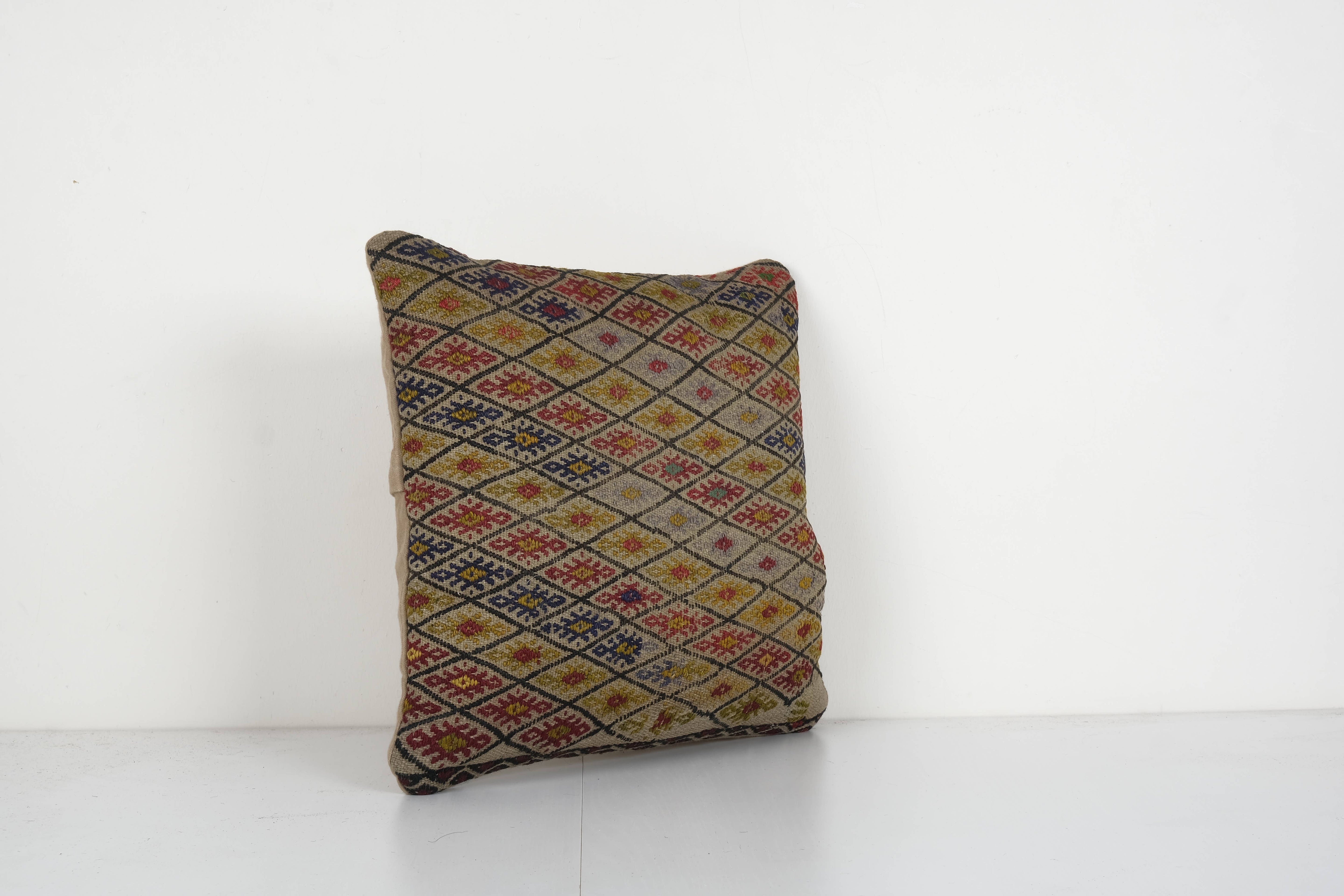 Kilim Pillow Cover | 17'' x 17''