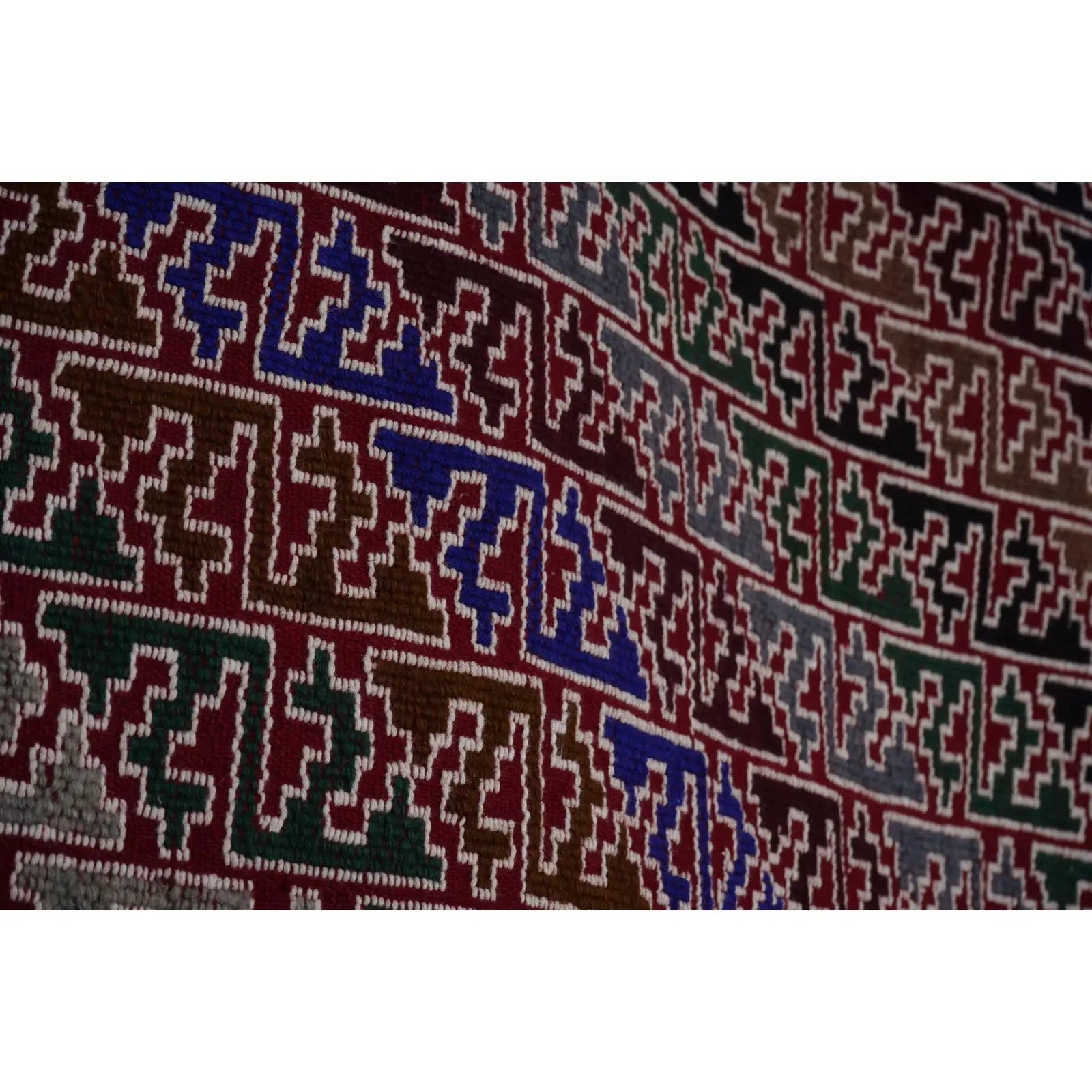 Vintage Turkish Kilim Rug 5'4'' x 7'9''
