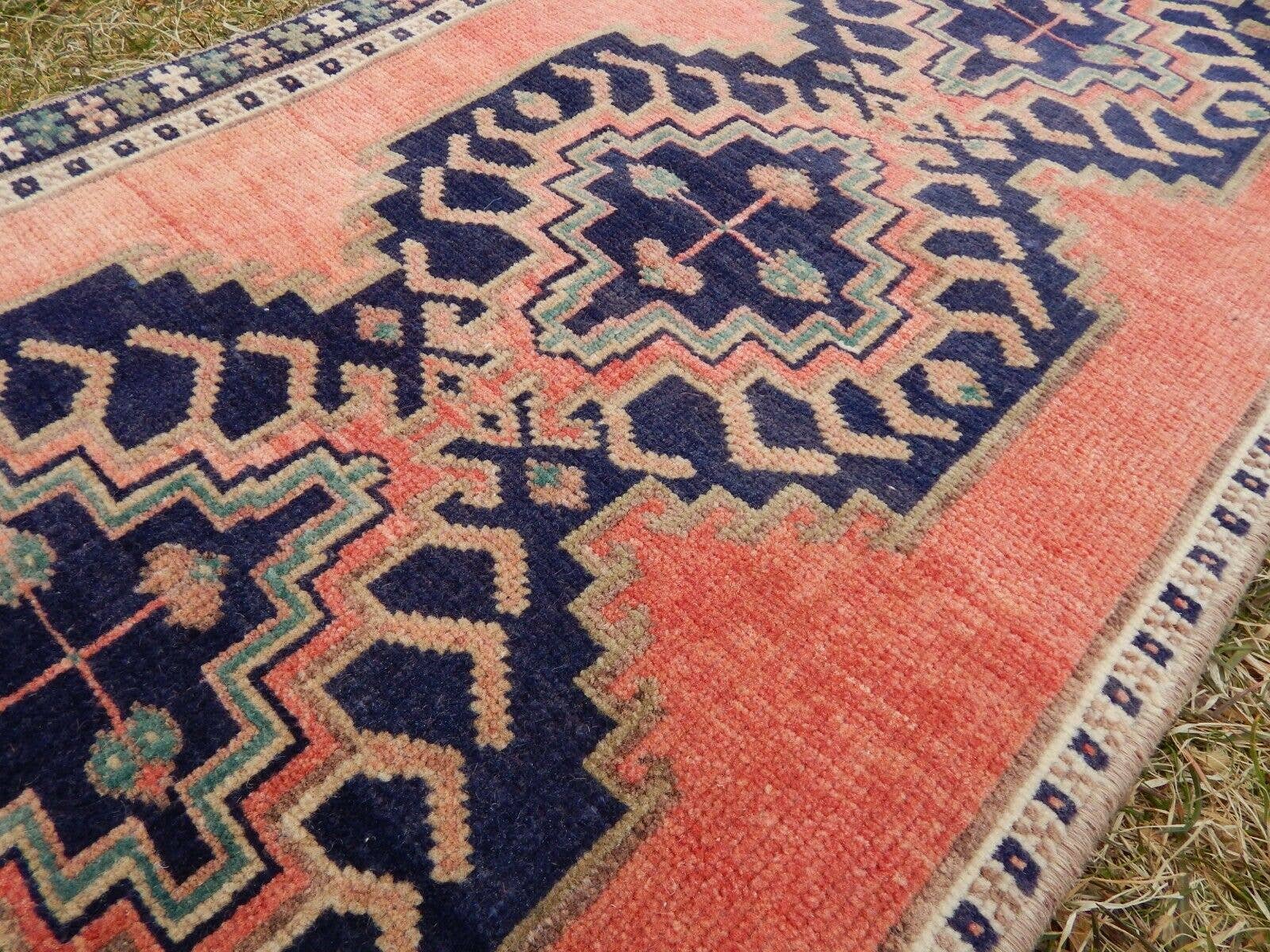 Vintage Oushak Rug 18'' x 39''