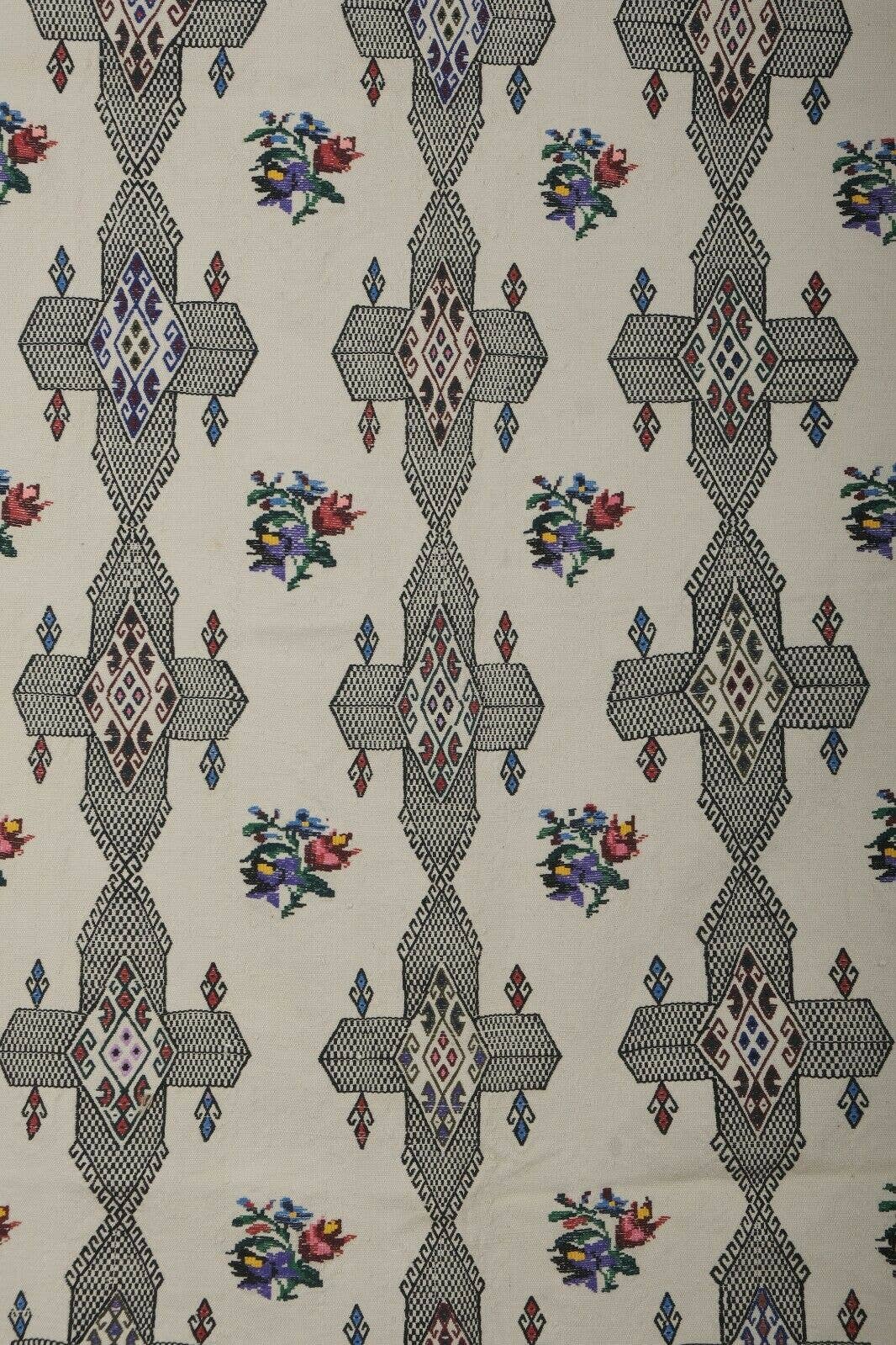 Vintage Turkish Kilim Rug 5'11'' x 7'5''
