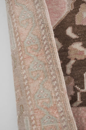 Vintage Turkish Rug 5'7'' x 8'