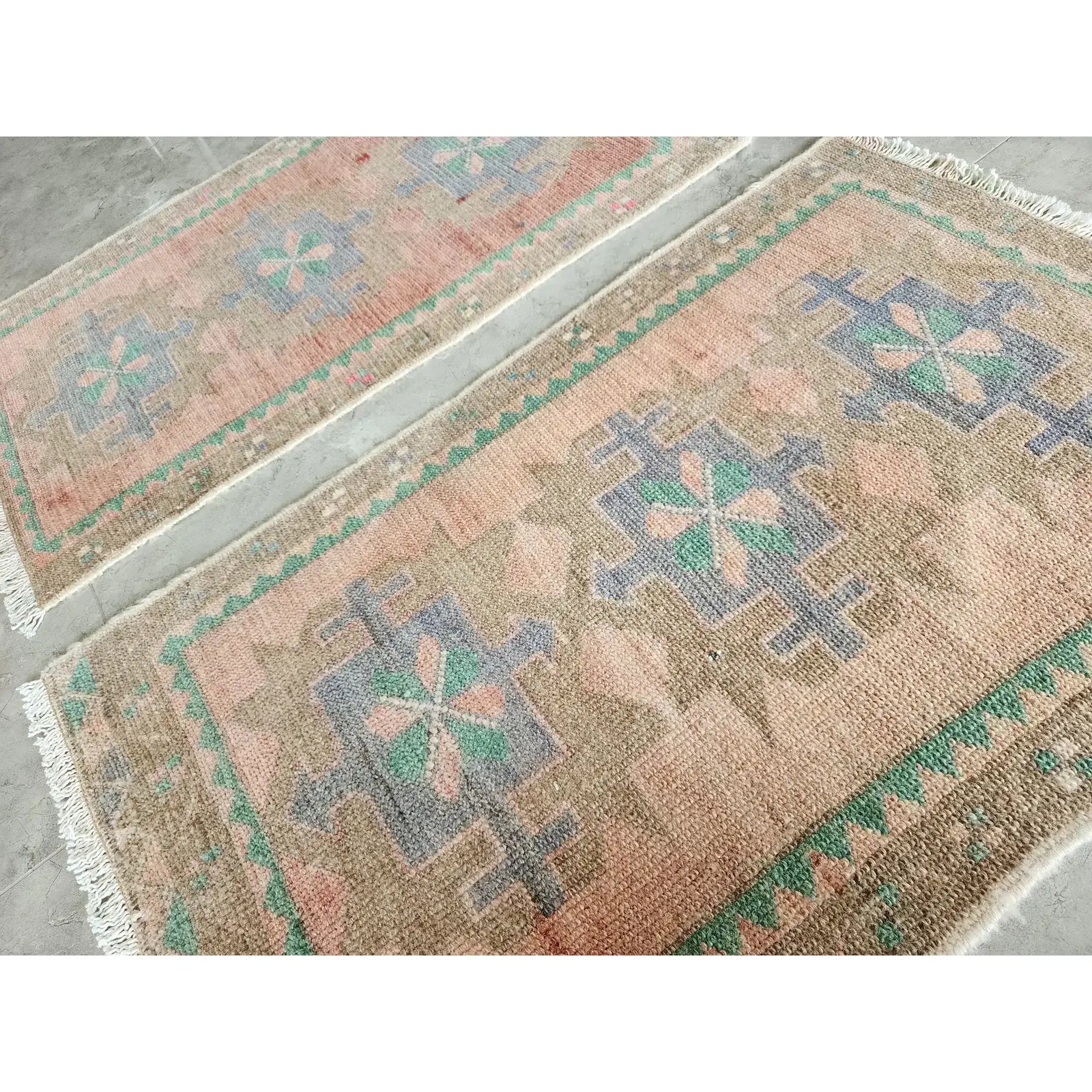 Vintage Turkish Yastik Rug Set of 2 | 1'8'' x 2'7'' & 1'8'' x 2'9''