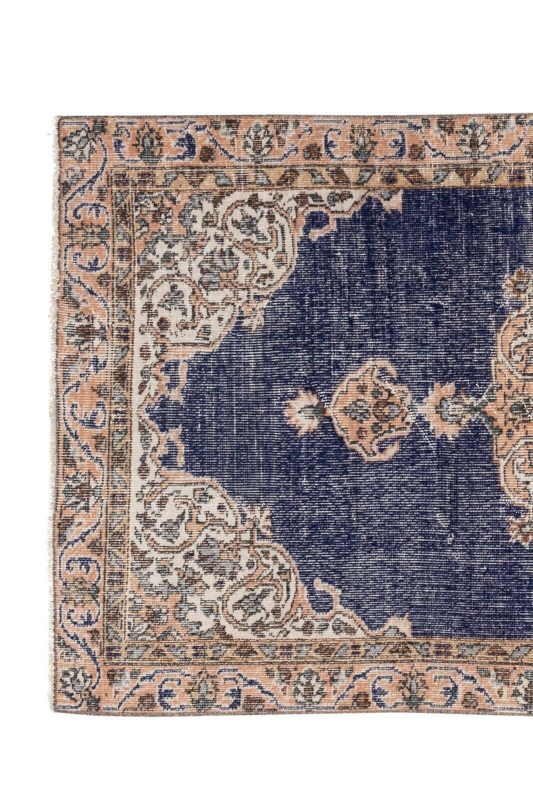Vintage Turkish Rug 3'6'' x 5'6''