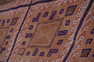 Vintage Turkish Kilim Rug 5'5'' x 7'8''