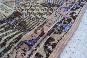 Vintage Turkish Rug 42'' x 59''
