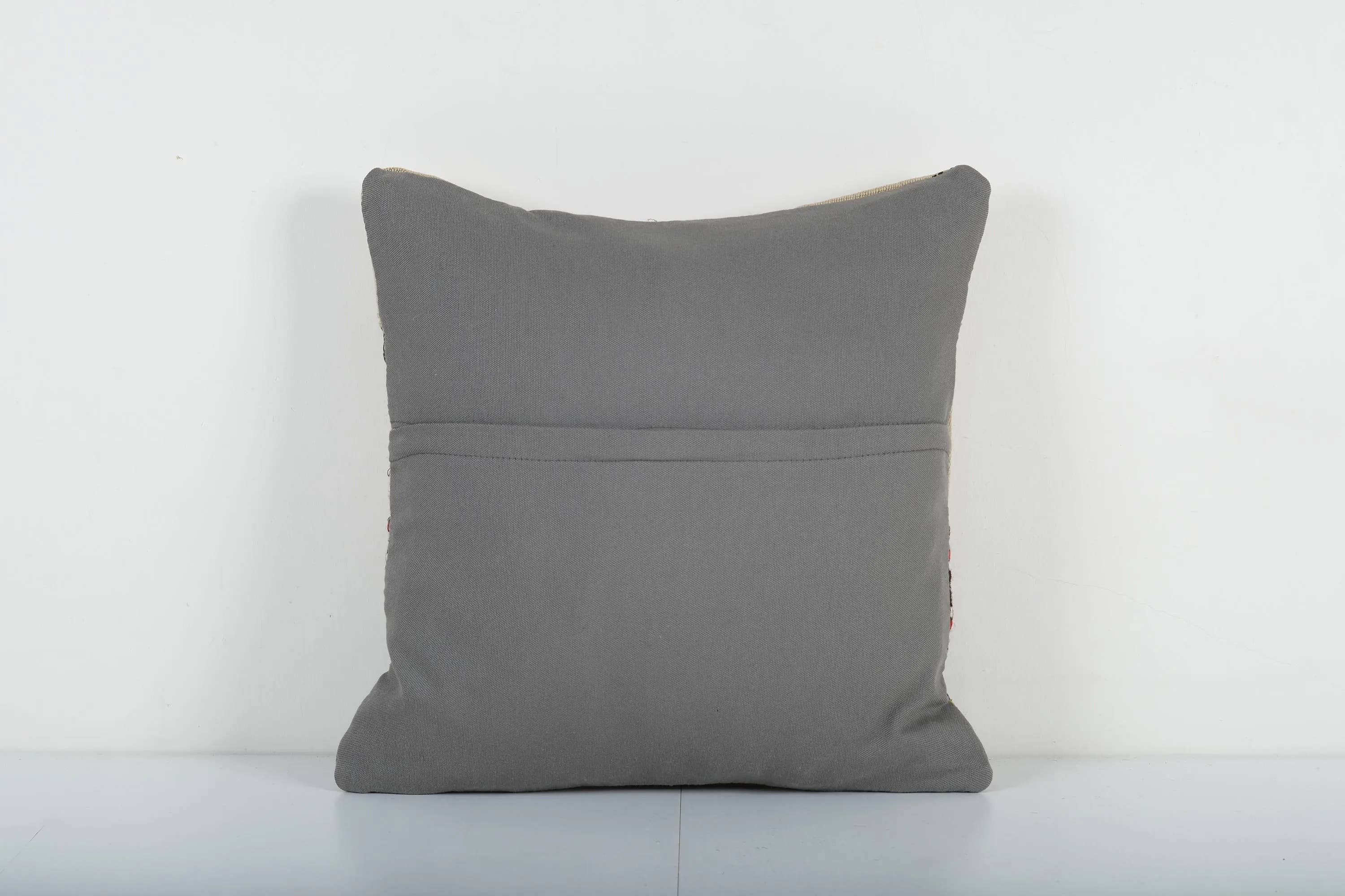 Kilim Pillow Cover | 20'' x 20''