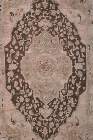 Vintage Turkish Rug 5'7'' x 8'