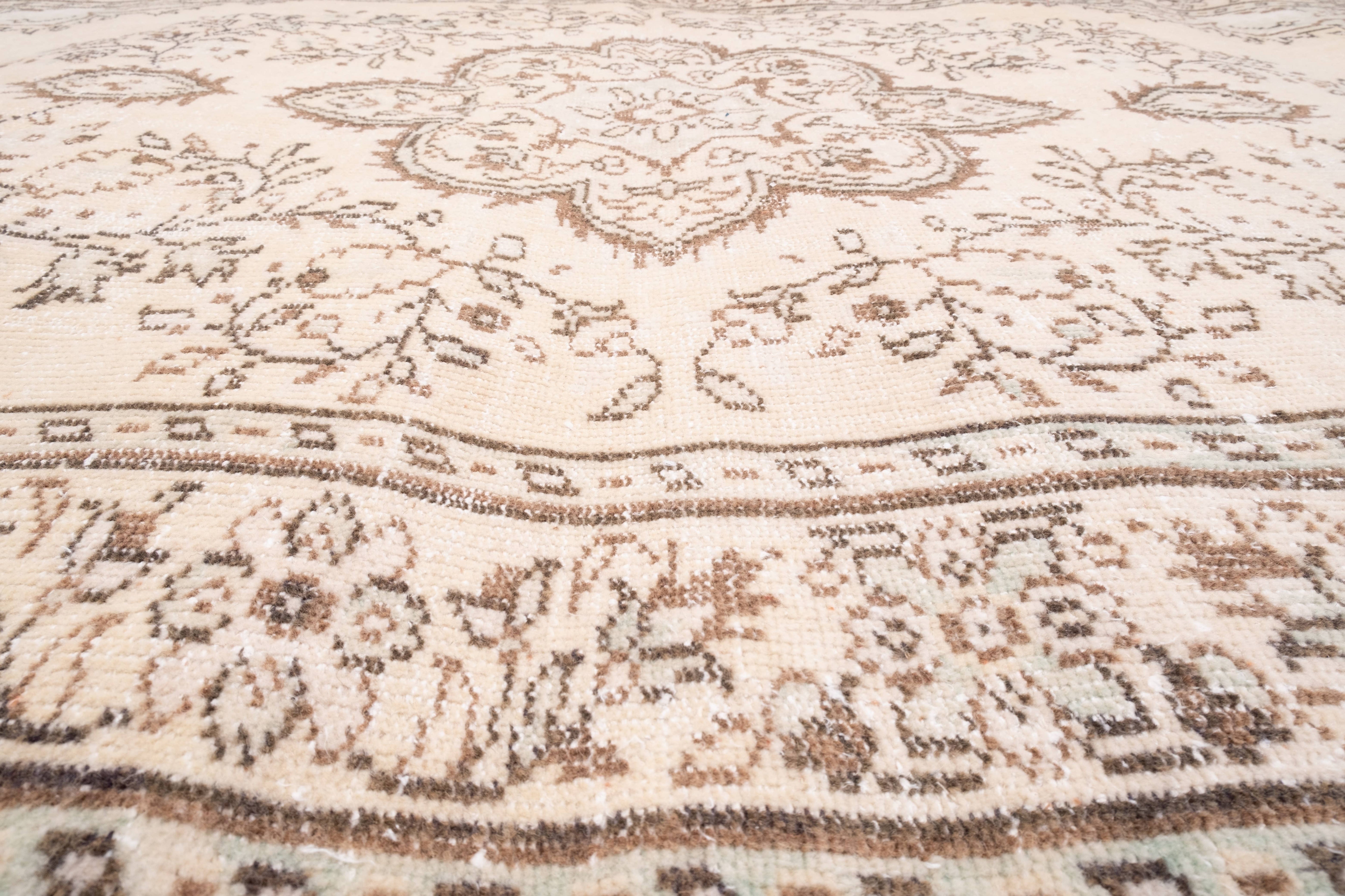 Vintage Turkish Kars Oushak Rug 6' x 9'8''