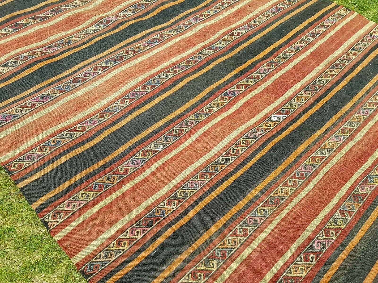 Vintage Turkish Kilim Rug 5'8'' x 10'11''