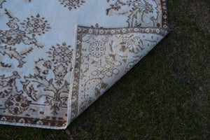 Vintage Turkish Rug 3'10'' x 7'1''
