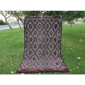 Vintage Turkish Kilim Rug 5'3'' x 8'6''