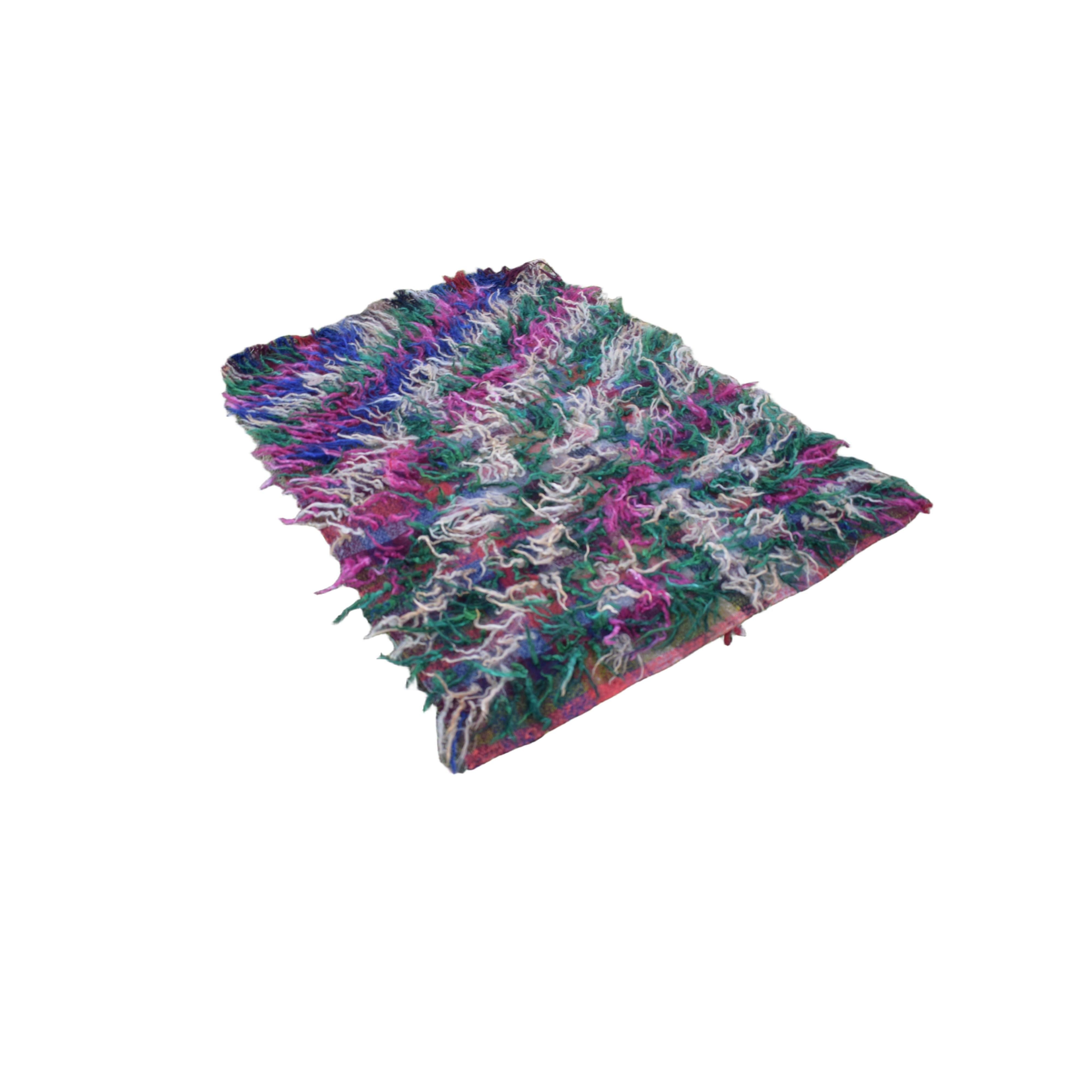 トルコビンテージ ＊ シャビーラグ Vintage Turkish Shaggy Tulu Rug 41'' x 57'' | VintagePillowsStore