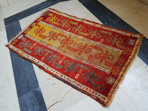 Vintage Anatolian Yastik Rug 22'' x 37''