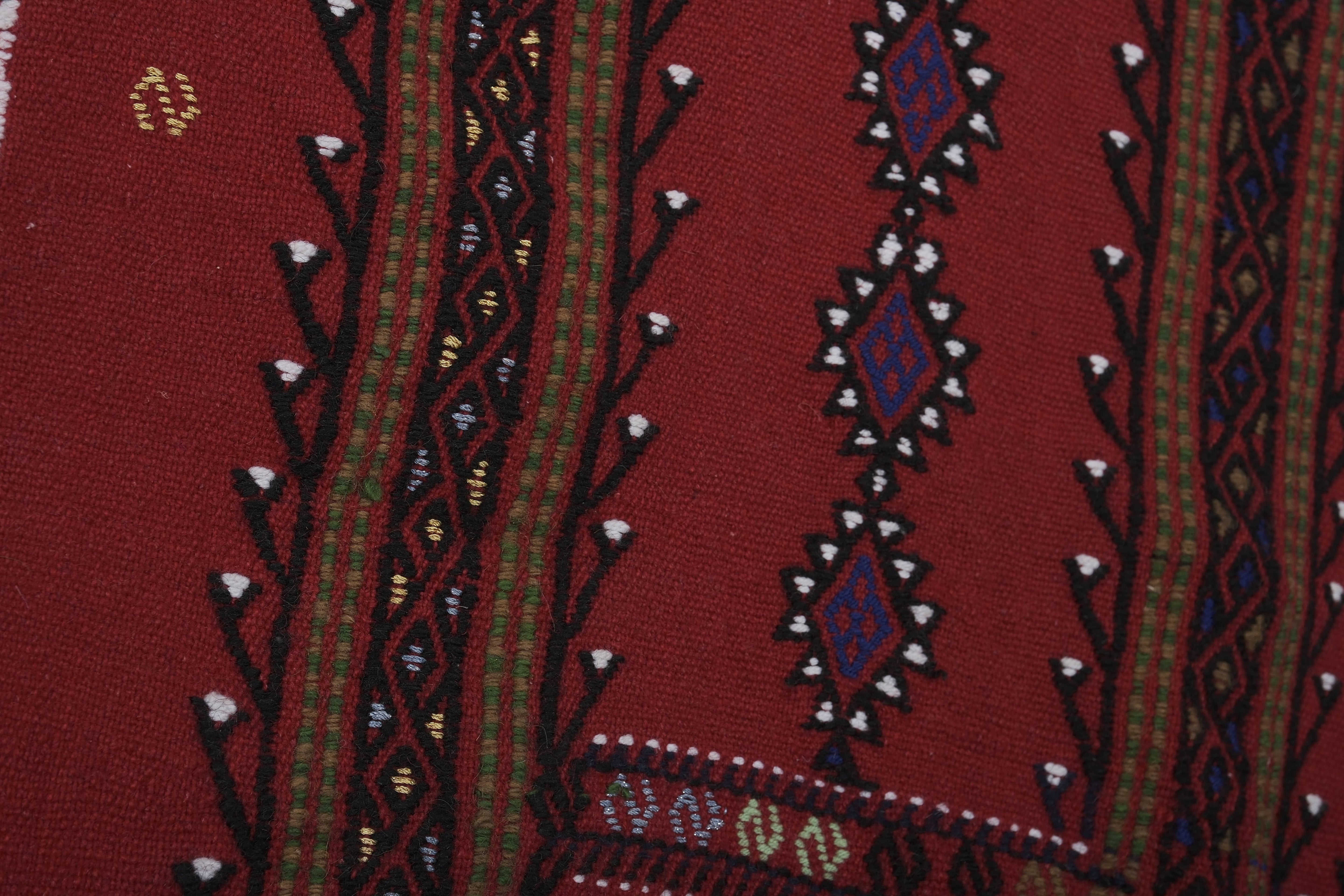 Vintage Turkish Kilim Rug 4'9'' x 7'7''