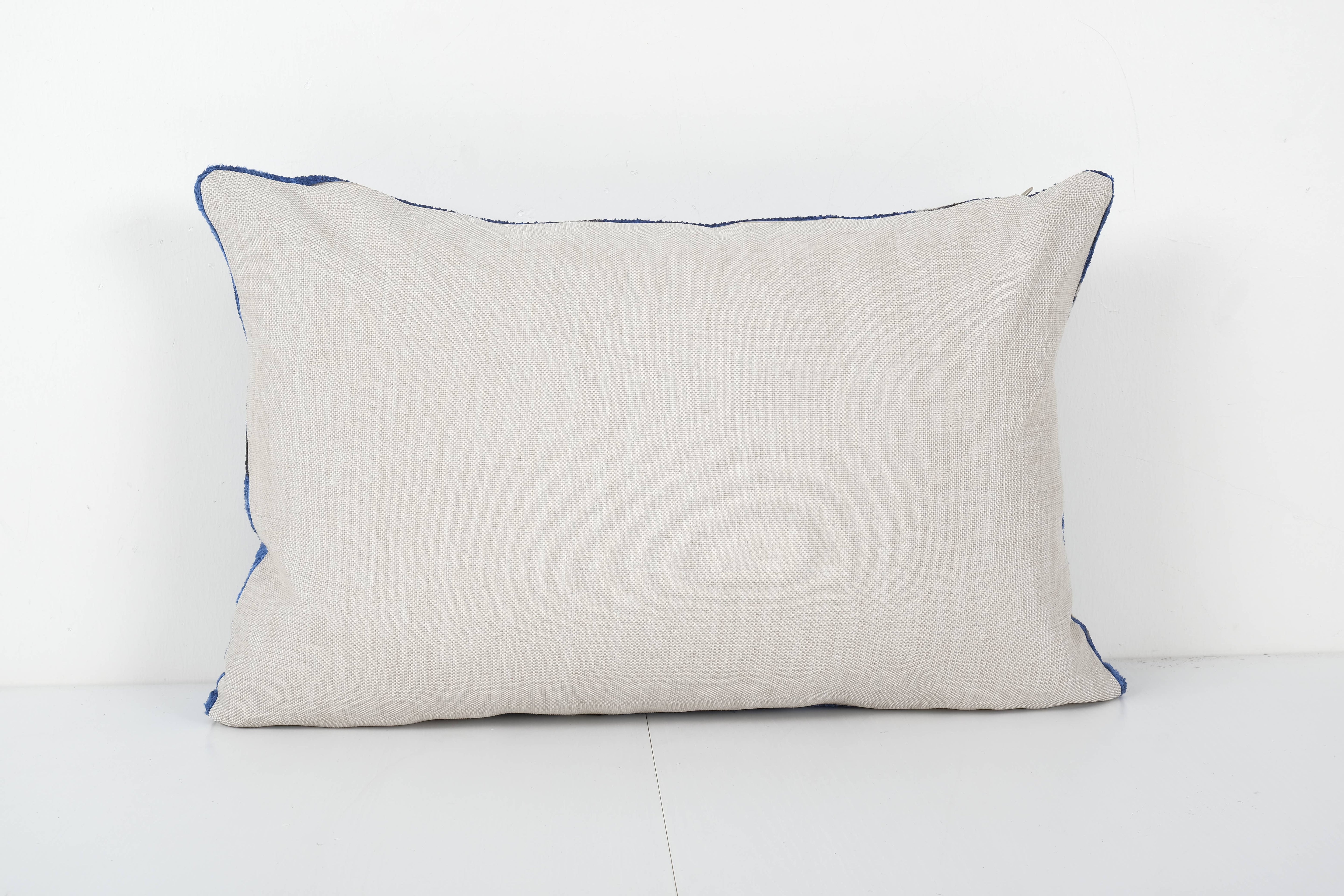 Silk Ikat Velvet Pillow Cover | 16'' x 24''