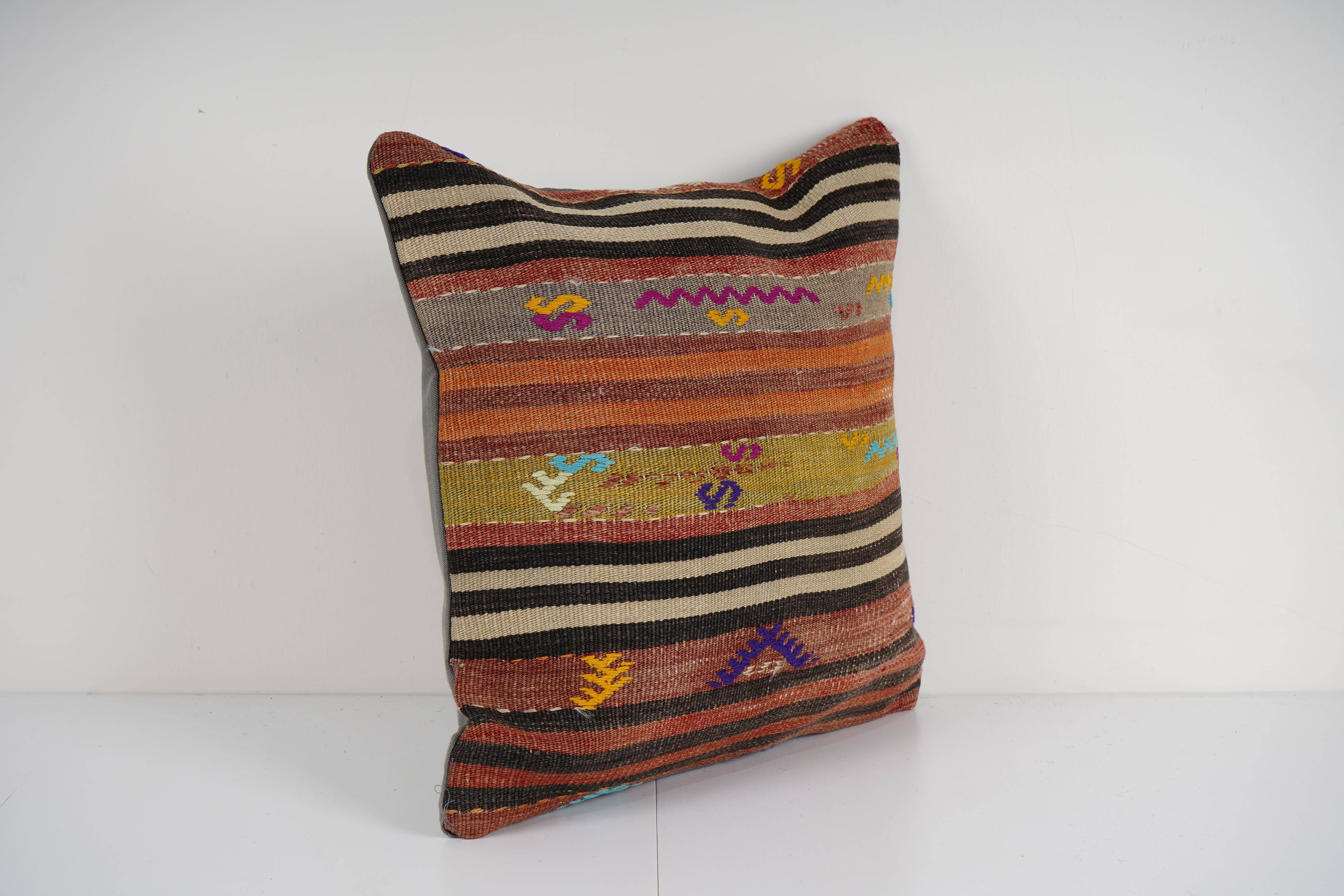 Kilim Pillow Cover | 19'' x 19''