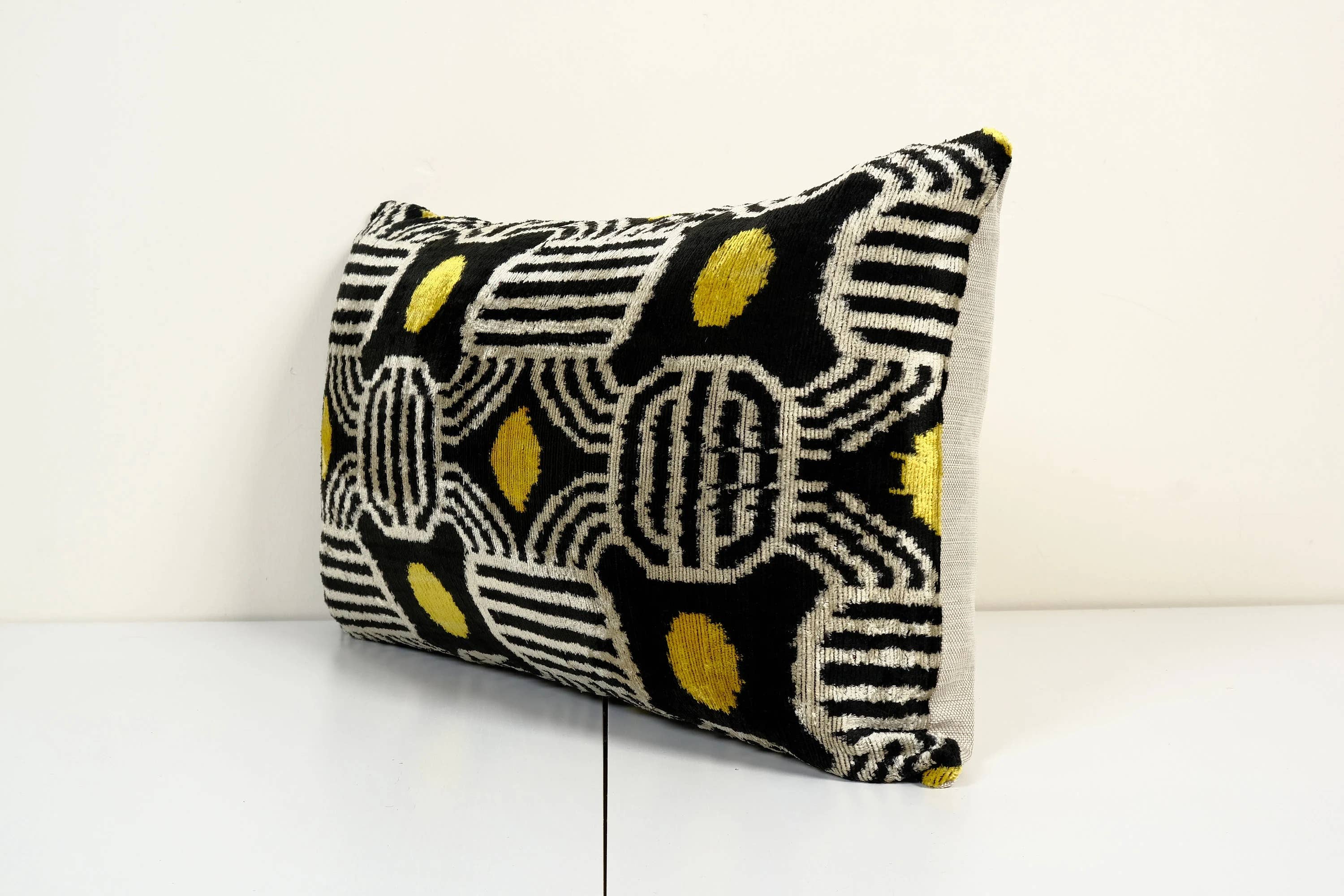 Silk Ikat Velvet Pillow Cover | 16'' x 24''