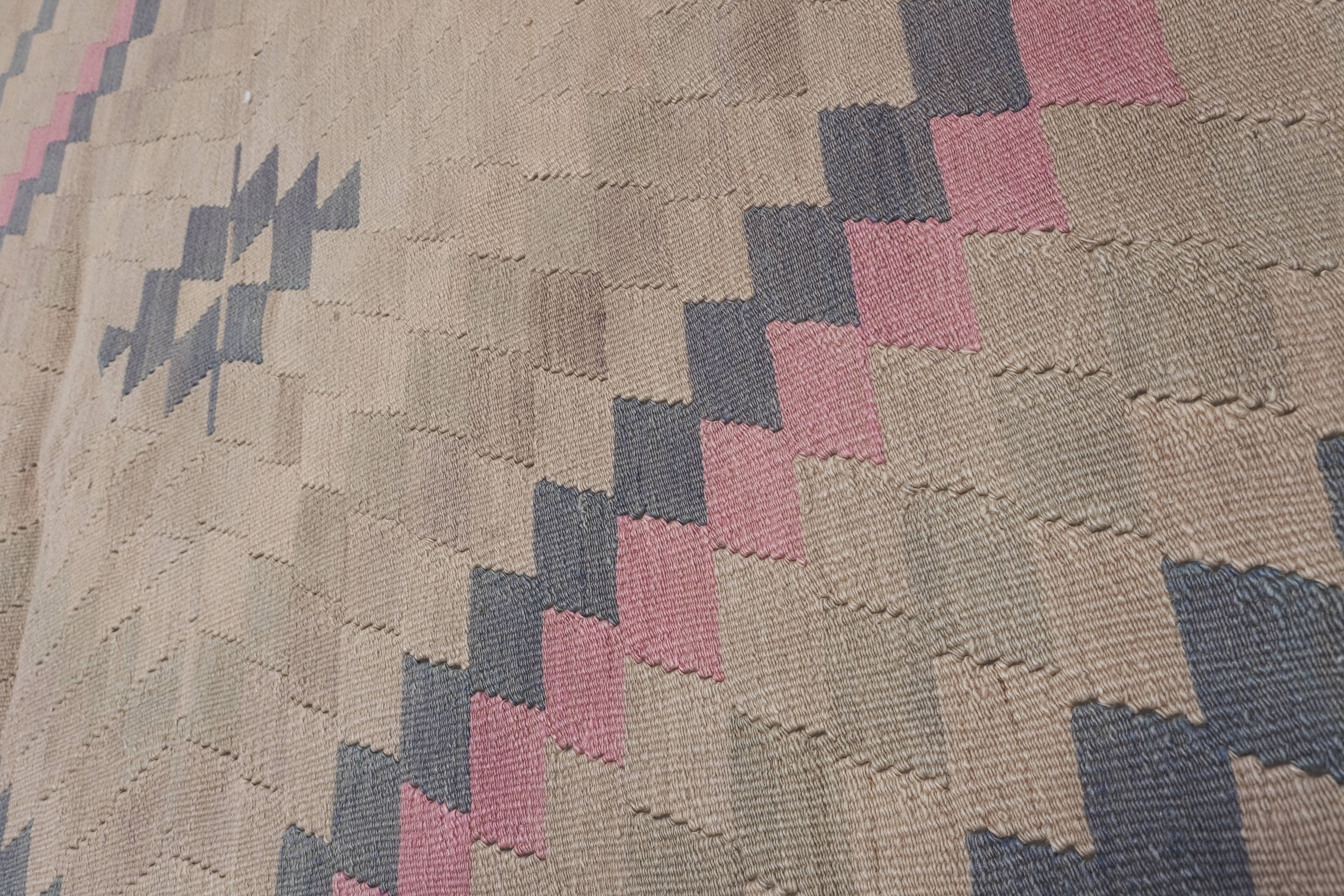 Vintage Turkish Kilim Rug 4'11'' x 11'6''