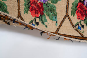 Vintage Turkish Kilim Rug 4'11'' x 6'