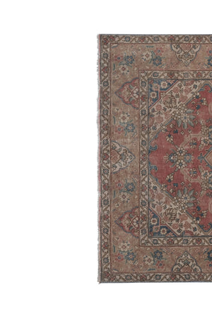 Vintage Turkish Rug 4'5'' x 6'4''